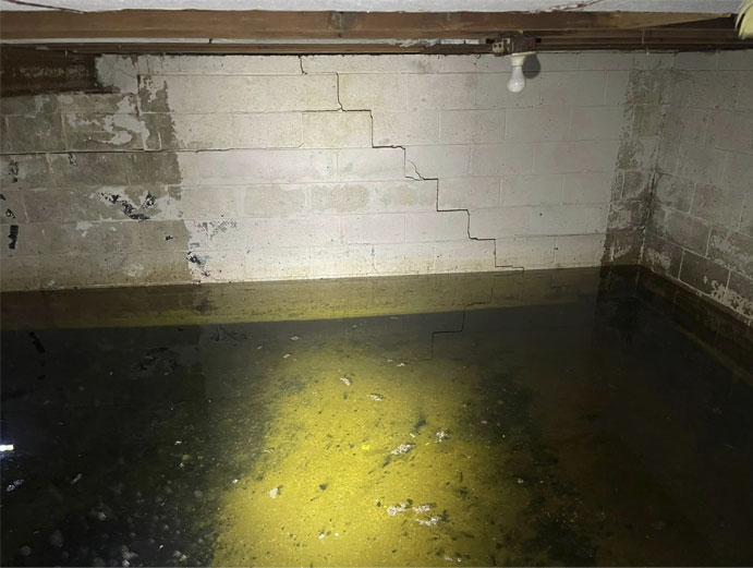 Detroit Sewer Co. technician on the job