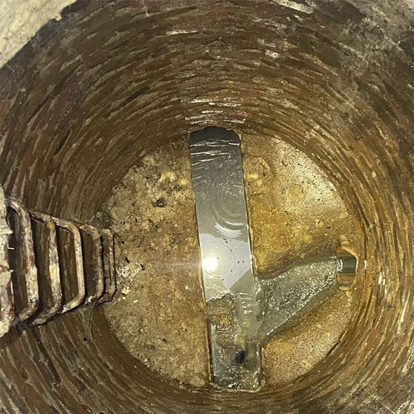 Hydro jetting sewer line cleaning